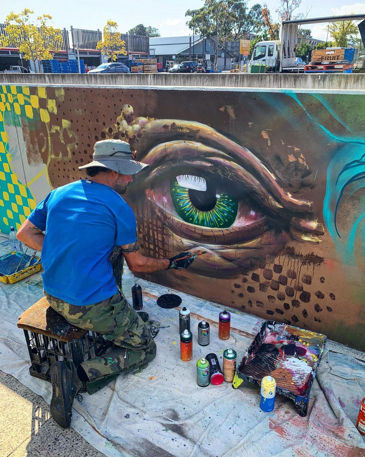 Mike Makatron at work